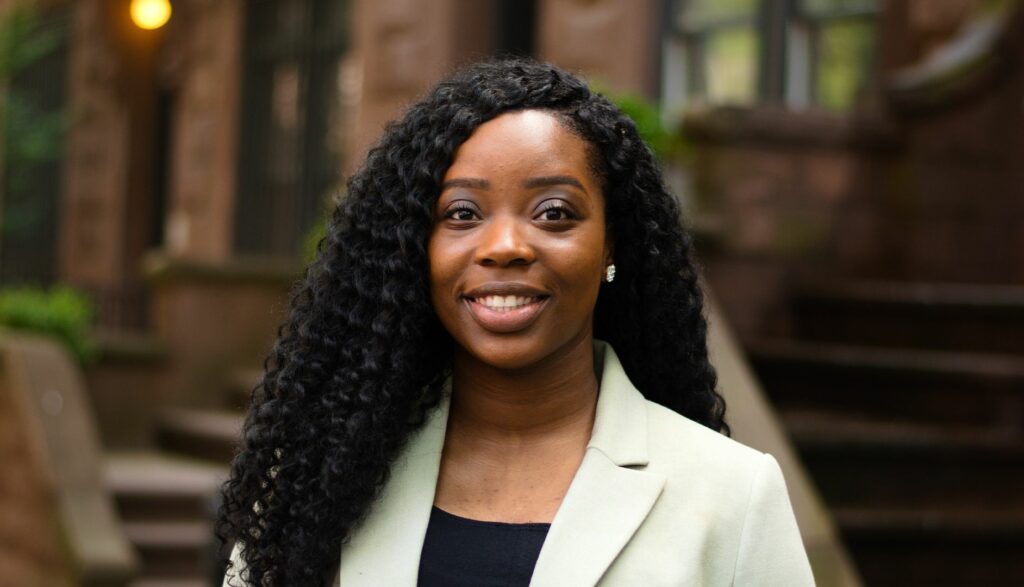 Fanta Kabba is a Licensed Real Estate Salesperson at Mont Sky Real Estate. Fanta works with buyers, sellers and renters in NYC.